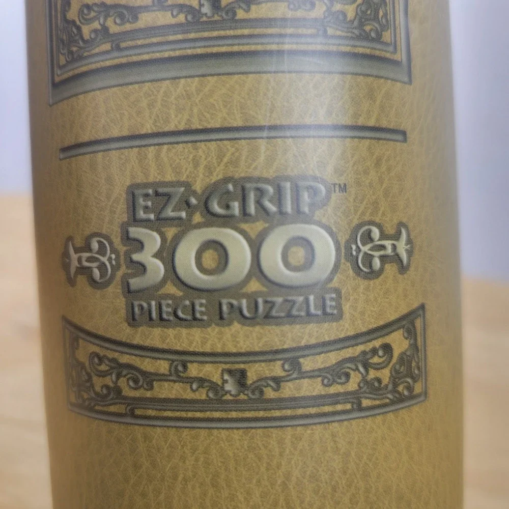 MasterPieces Wizard of Oz Emerald City 300 Piece Jigsaw Puzzle Book Box